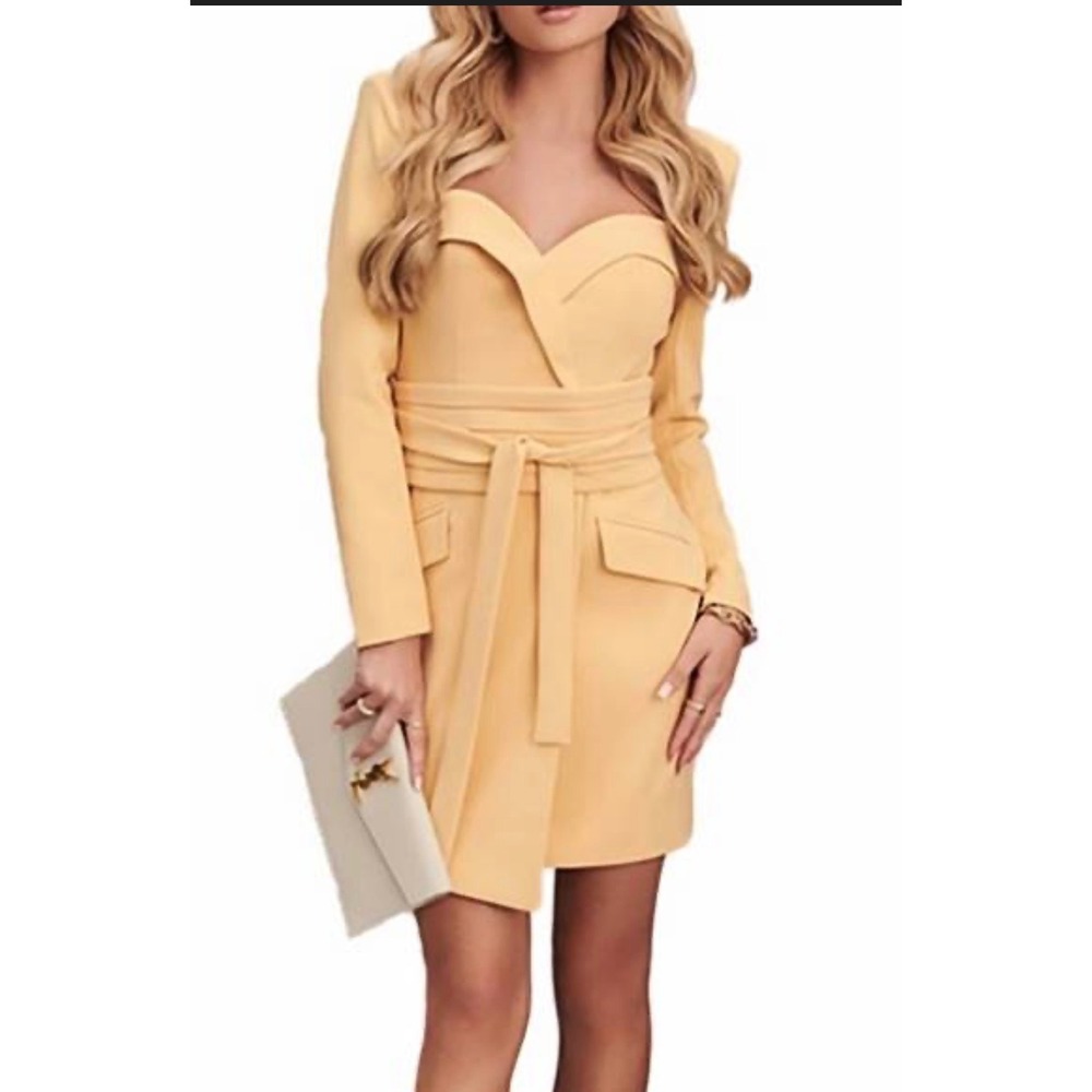 NWT Lavish Alice obi belted blazer mini dress‎ in butter yellow career business